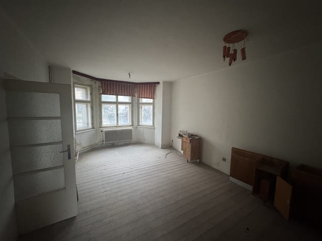 Old horor house