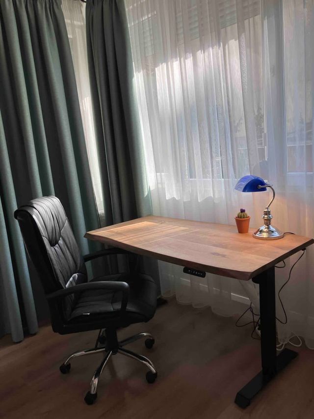 A French affair. With parking, style and elegance.