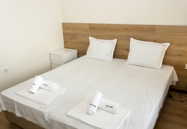 Cozy 1BD Flat in Golden Sands with All You Need - Photo 4