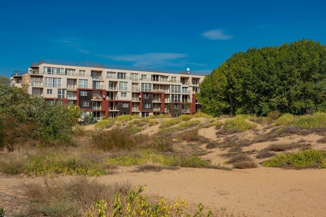 Cozy studio in Dune Residence