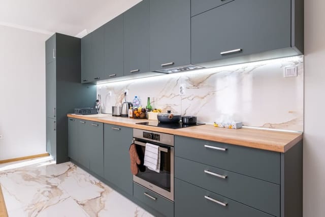 City Center Perfect: 1BR Apartment