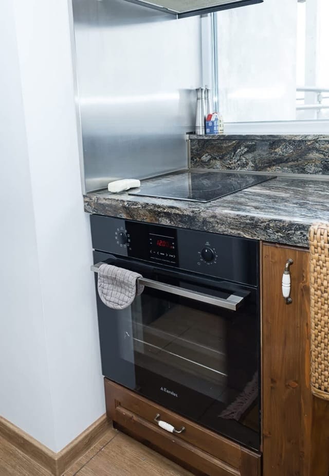 Modern Comfort & Vintage Charm with Panoramic View