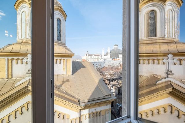 Exceptional City Gem with 1 BDR