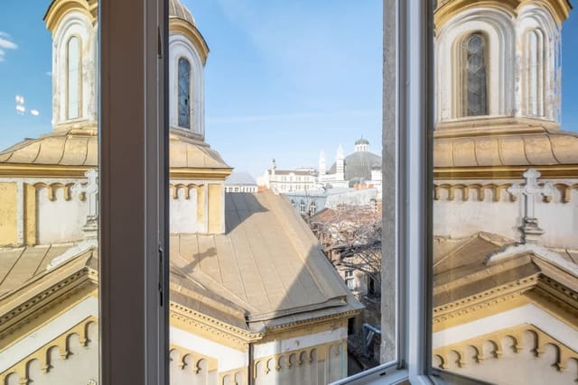 Exceptional City Gem with 1 BDR