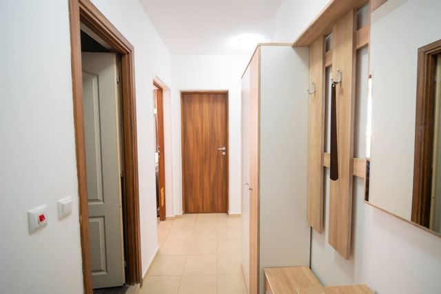 Spacious 2BD Apart. Walk to City Centre