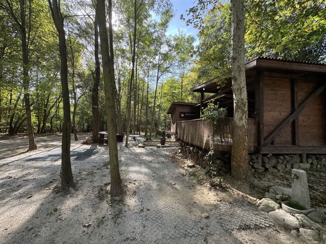 Zornitza Family Estate - Baraka