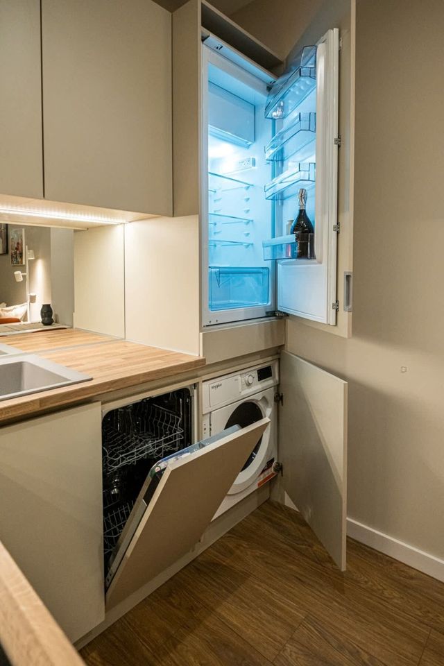 Modern & Bright 1BD Apartment | Heart of Sofia