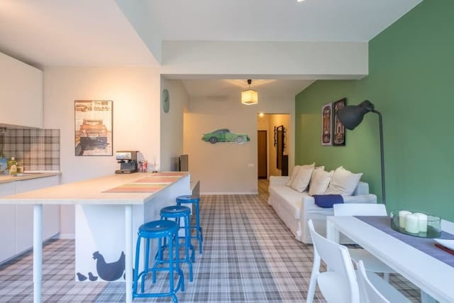 Enjoy The Ride | 2-BDR Lozenec Central Apartment