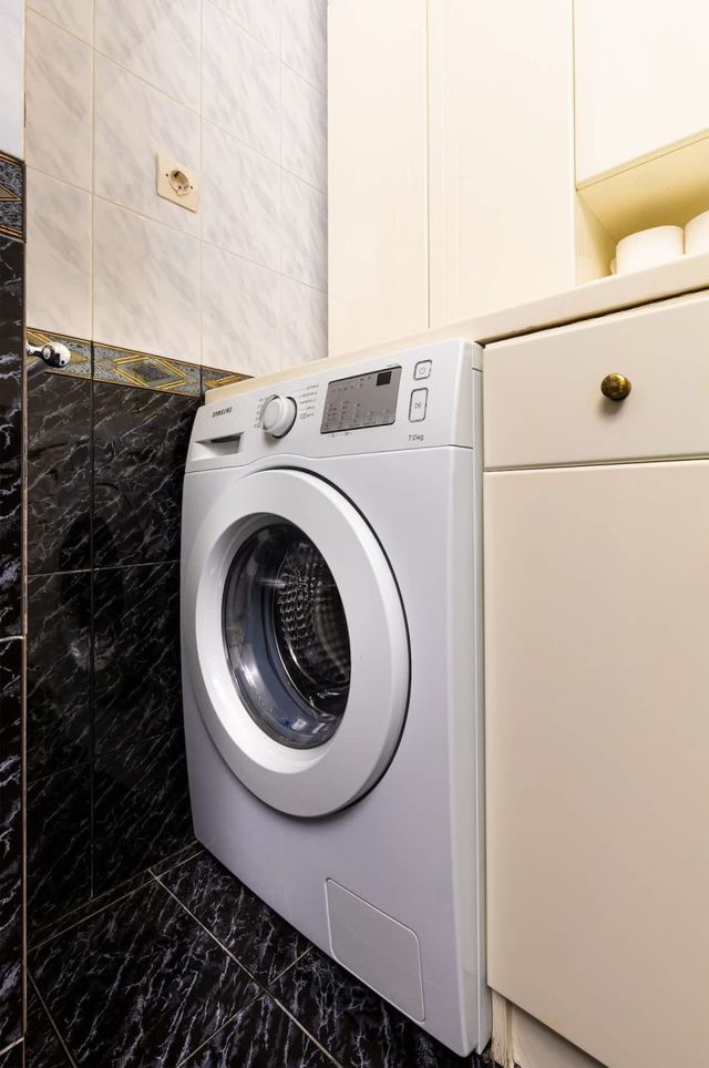 Spacious 2-Bedroom Maisonette in City Centre