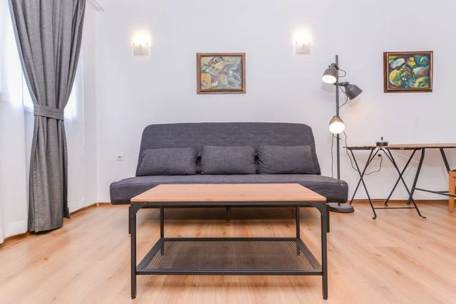 Eleganto - Central 2BD Stylish Apartment