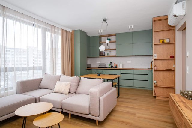 Spacious 2BR Apartment - Modern Design