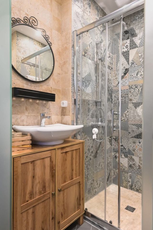 Floral Studio Retreat in Sofia City Center