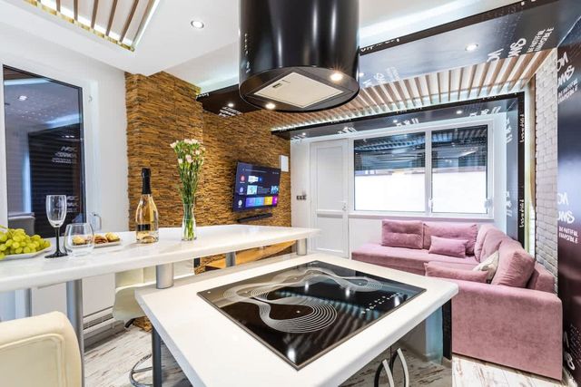 Modern 1BD Flat with Parking near the city centre