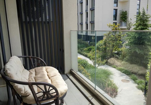 Chic One-Bedroom Getaway in Azur Deluxe Complex - Photo 4