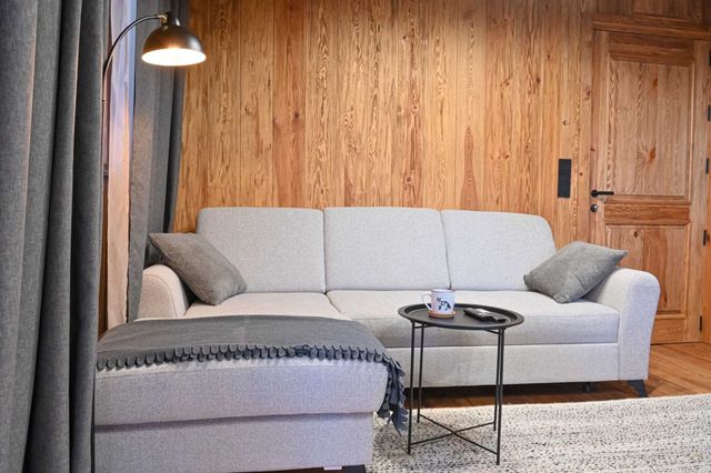 Cozy 1-Bedroom Apartment in St. Ivan Ski Resort