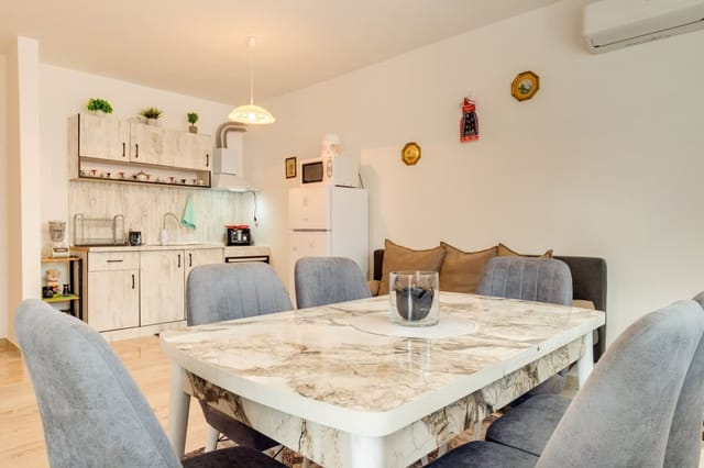 Villa Cometa 1BD - Balcony & Near Slope 7