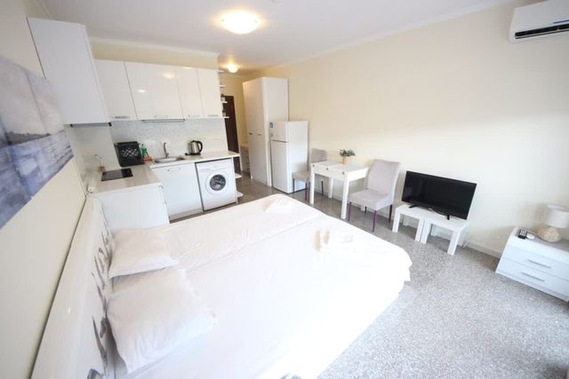 Family Studio with balcony in Admiral Plaza