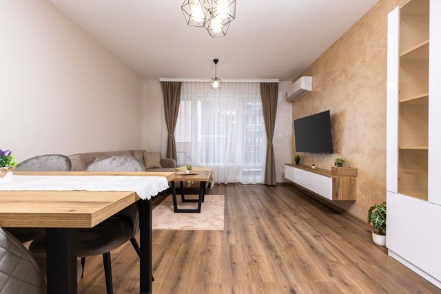 The Cozy Nest - Modern 1BR with Balcony