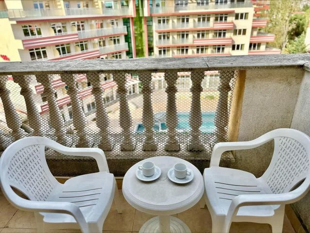 Cozy Apartment with Balcony  Royal Sun