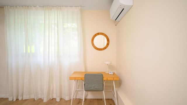 Cozy 1BD Apartment next to NDK - Photo 3