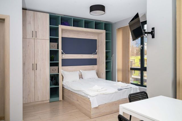 Compact Comfort Studio