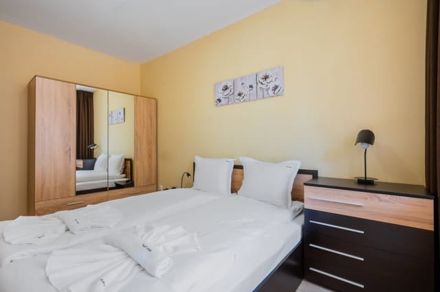 1-Bedroom Flat with Balcony in Sofia Center