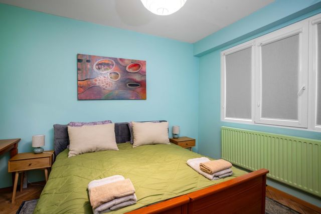 Life in Colours - Artistic 1BD Apartment