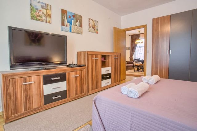 Cozy One-Bedroom apartment with Nature View