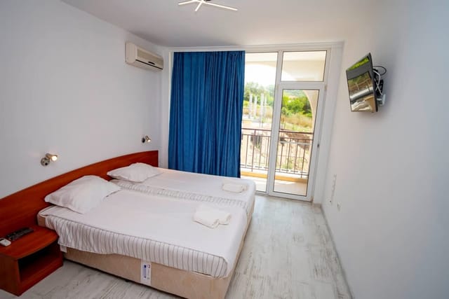 Harmani Haven 1BD Apart + Parking by Flat Manager