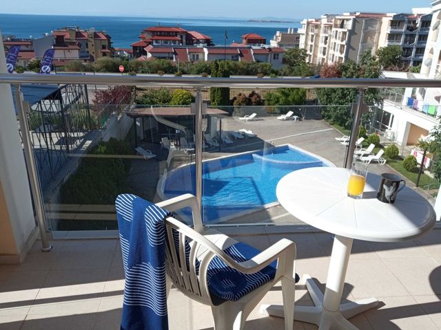Cosy Studio with Pool and Sea View in Ivet