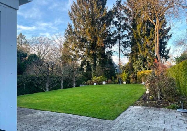 Large and luxurious residential villa