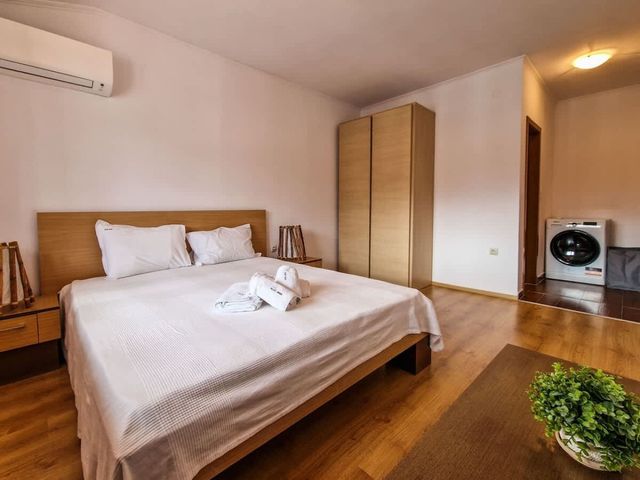 Cedar Lodge 2 Bedroom Apartment