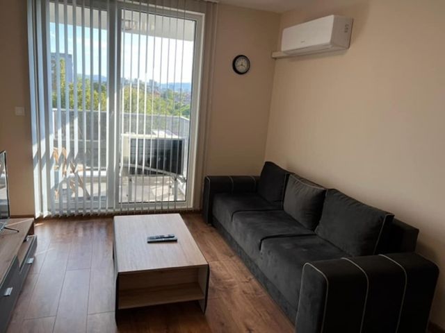 Comfort apartment close to the Airport