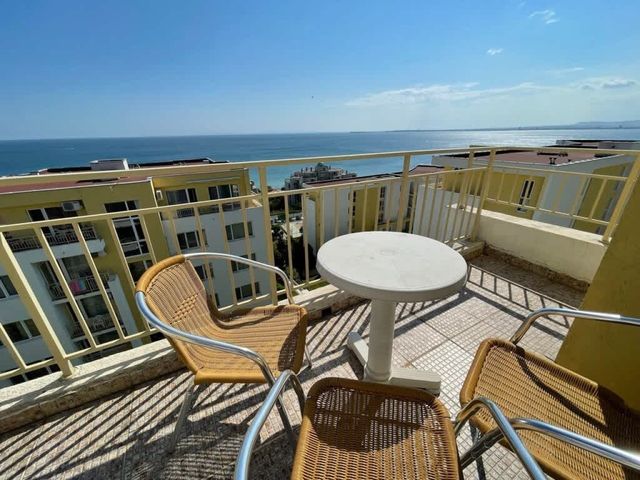 Imperial Fort Apartment with Sea View