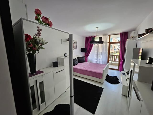 Romantic Sensual Retreat Studio by Flat Manager - Photo 2