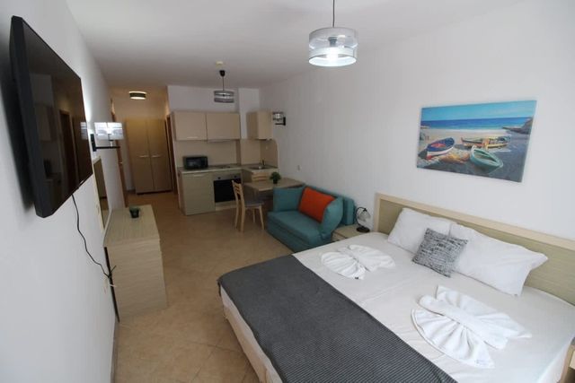 Cozy studio for family in Royal Sun