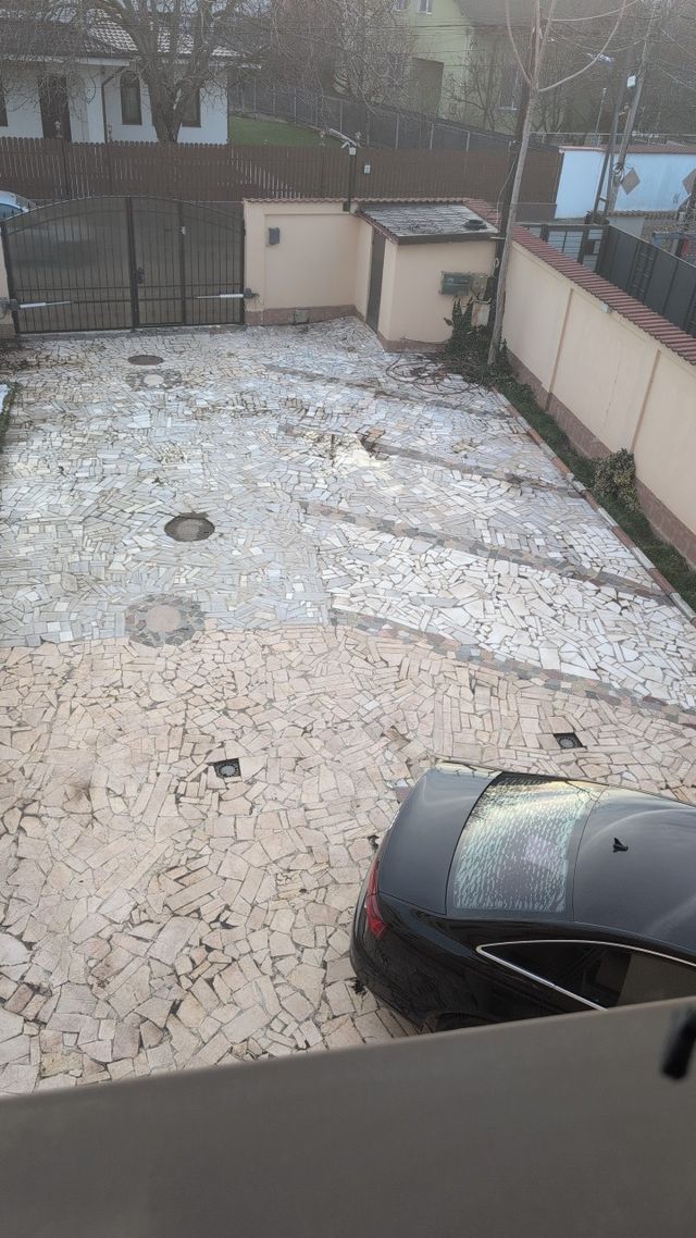 “Unique Vintage Library Studio for Filming, Interviews & Photo Shoots”