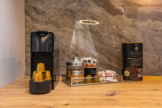 Central Apartments with Garden view - Apt No. 3