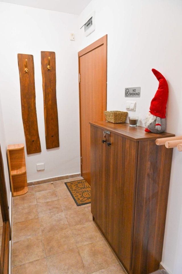 Comfortable 2-Bedroom Apartment Near the Ski Lift