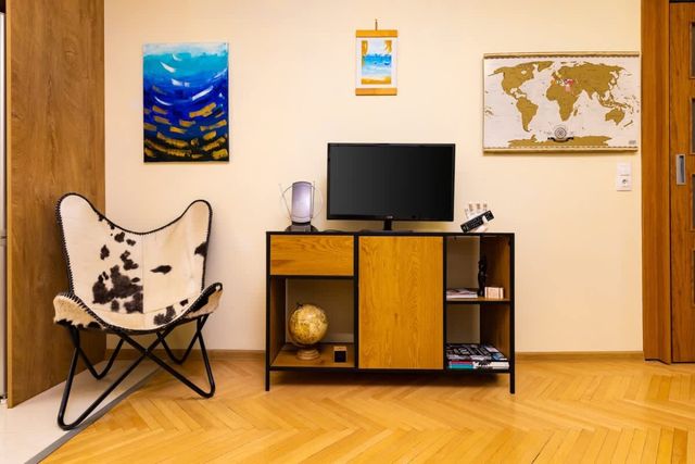 The Plovdiv Pad: Your 1-BD Hideaway in the Center - Photo 4