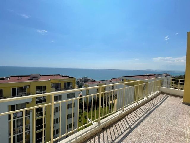 Imperial Fort Apartment with Sea View