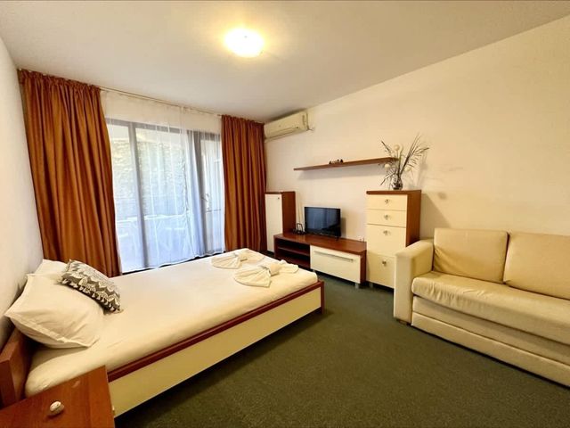 Warm and welcoming apartment in Marina Cape