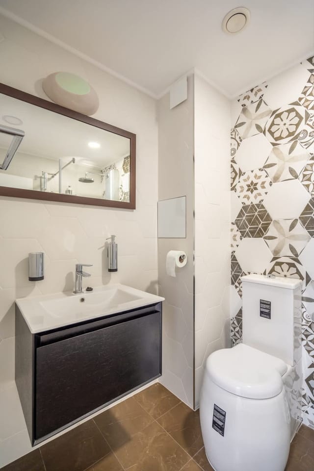 Fusion Finesse - 2BD with parking space