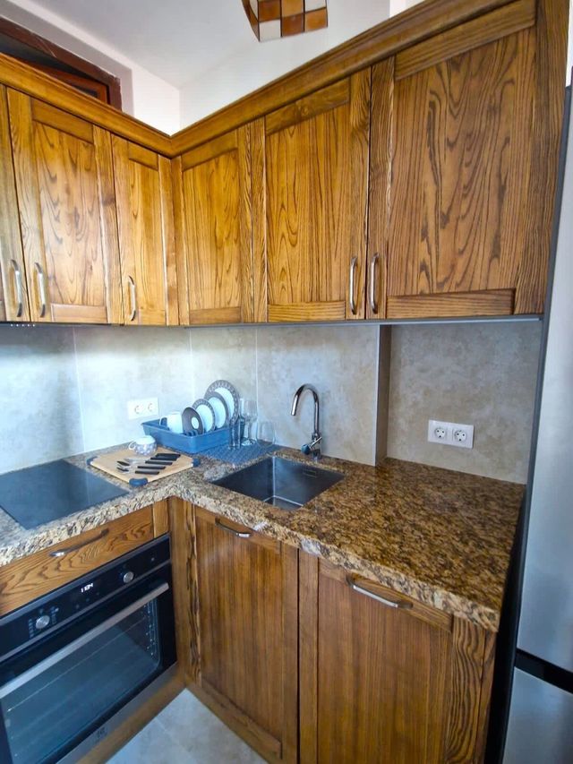 Prime Location: 2BD Flat near Alexander Nevsky