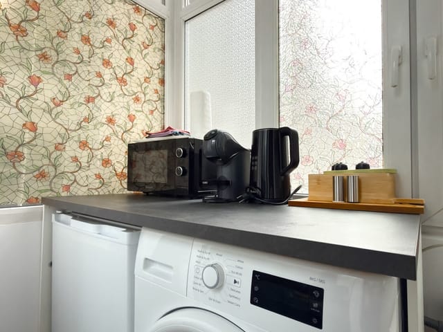 Cozy Central 1BD Apartment