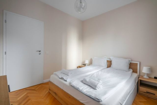 New With The Best View - 2BD Bright Flat Near NDK