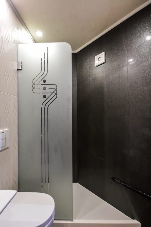 Champs-Élysées Sofia | 2BDR 2BTHR