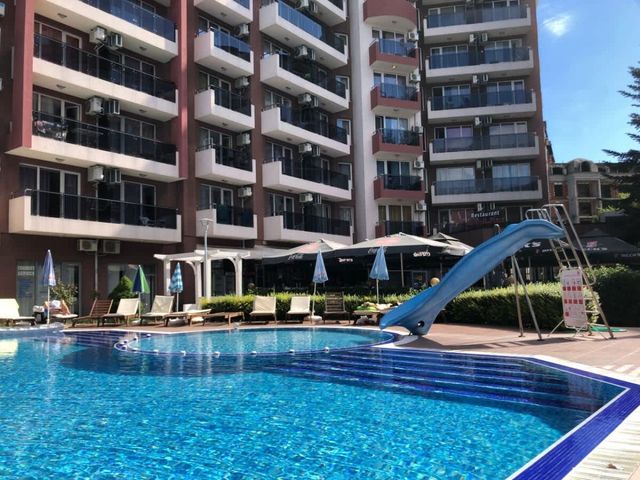 Family Studio with balcony in Admiral Plaza