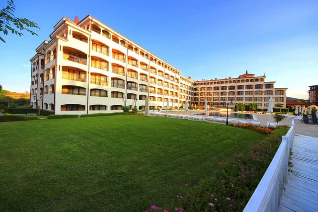 Studio by the Coast in Nestinarka