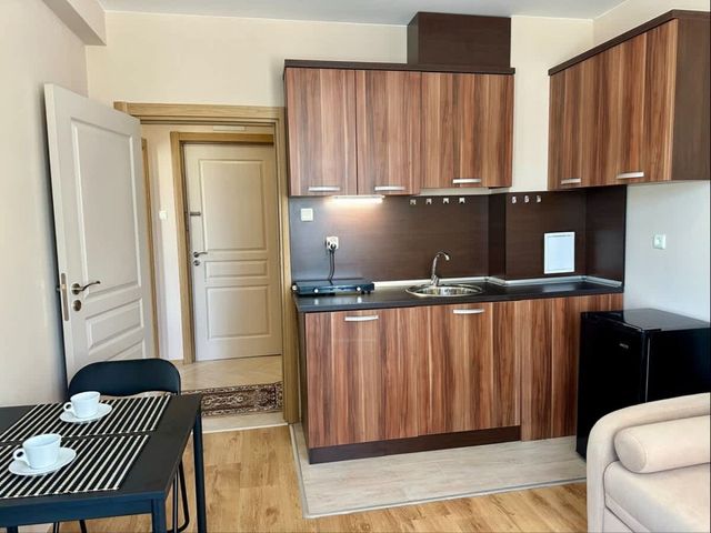 Cozy apartment in Messembria Palace